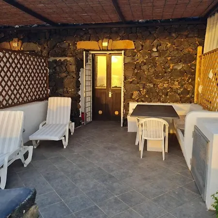 Dammuso Sul Mare Sataria Villa
